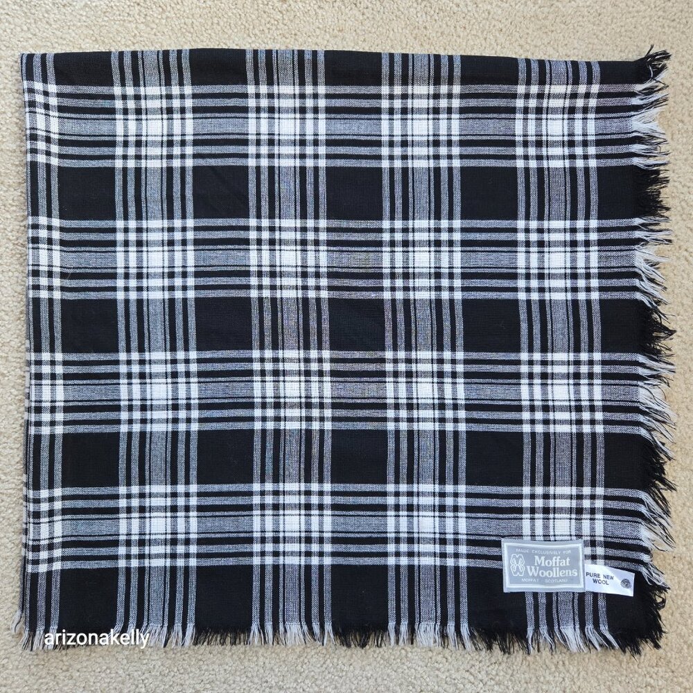 NWOT Wool Square Scarf Shawl Black and White Plaid Moffat Woolens - Picture 9 of 10